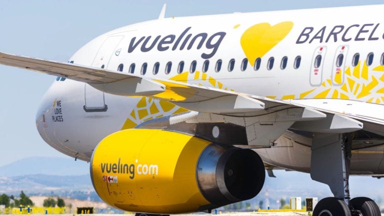 Aerolíneas de pagos con criptomonedas de Vueling