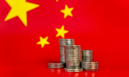 전 중국 인민은행 총재, 스테이블코인이 중국 금융 안정을 위협할 수 있다고 경고